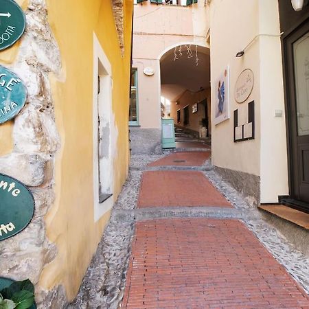 Casa Della Nonna Teresa Διαμέρισμα Bordighera Εξωτερικό φωτογραφία